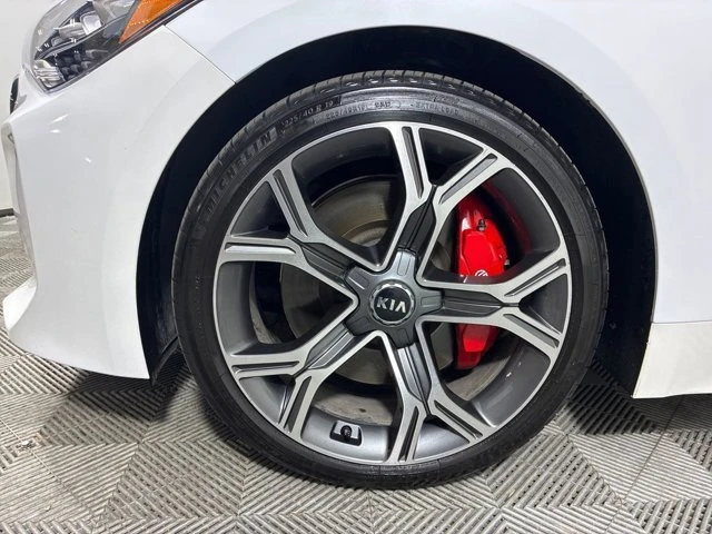 2020 Kia Stinger GT - Image 5 of 20