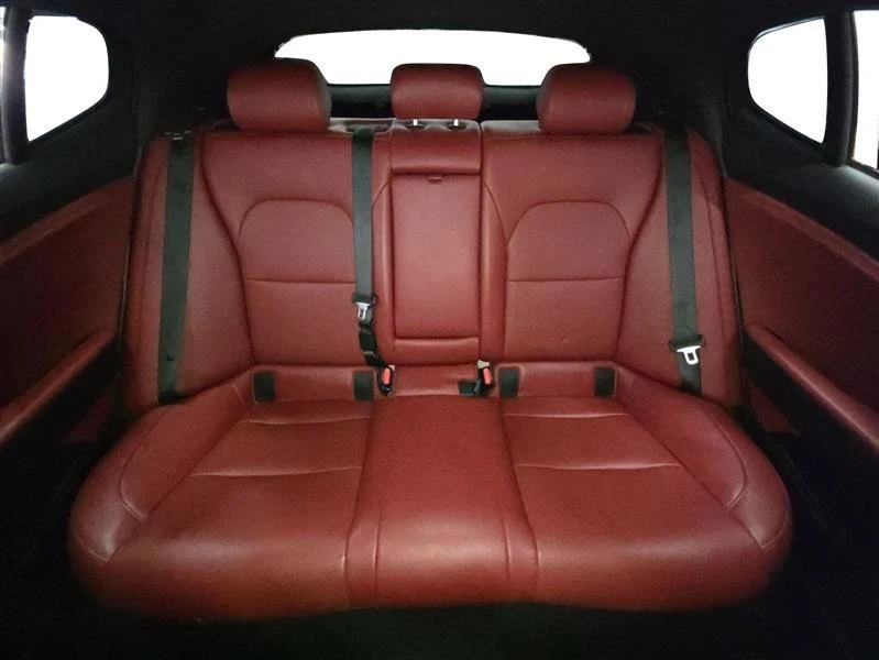2020 Kia Stinger GT - Image 14 of 19