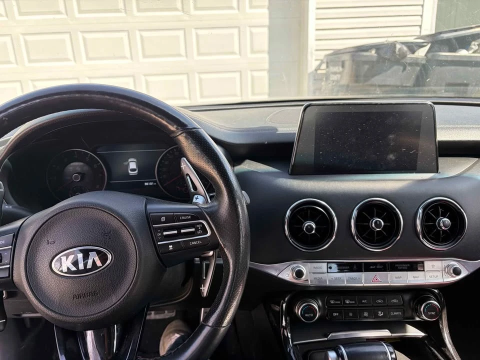 2020 Kia Stinger GT - Image 3 of 10