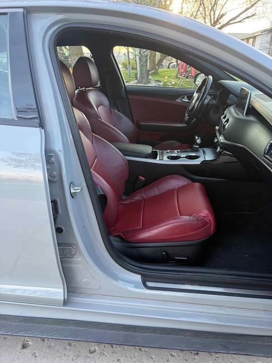 2020 Kia Stinger GT - Image 10 of 10