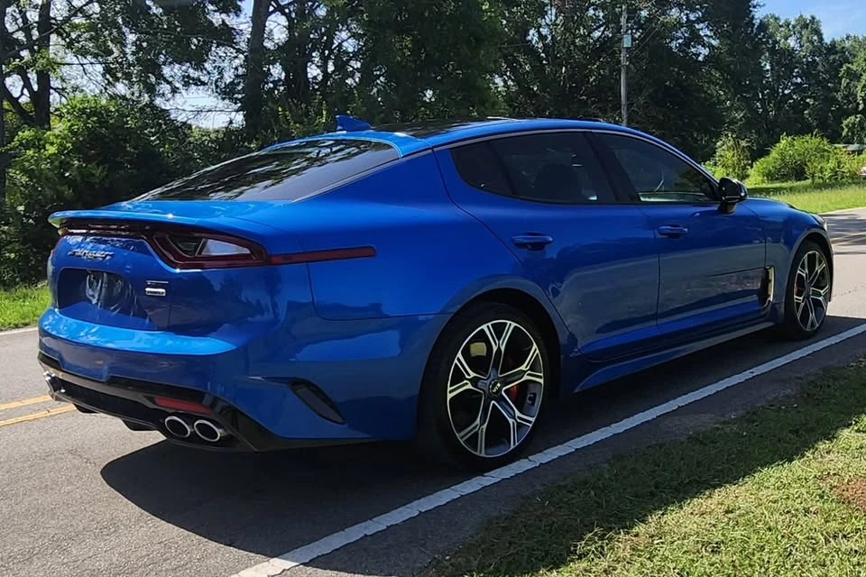 2020 Kia Stinger GT - Image 14 of 15