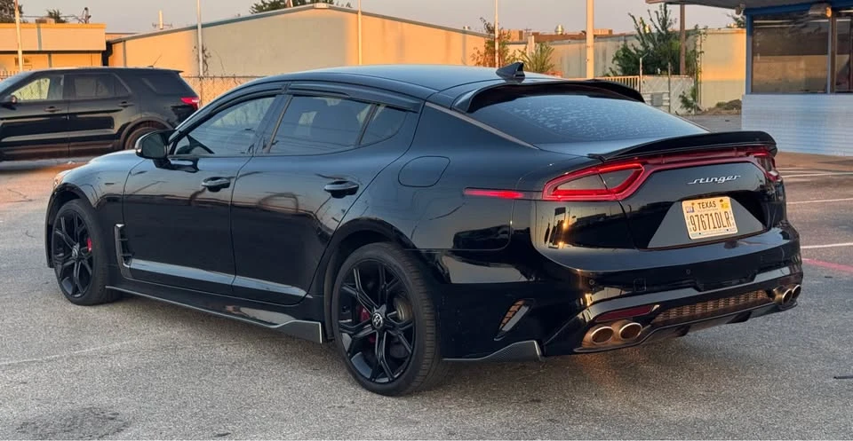2020 Kia Stinger GT - Image 4 of 10