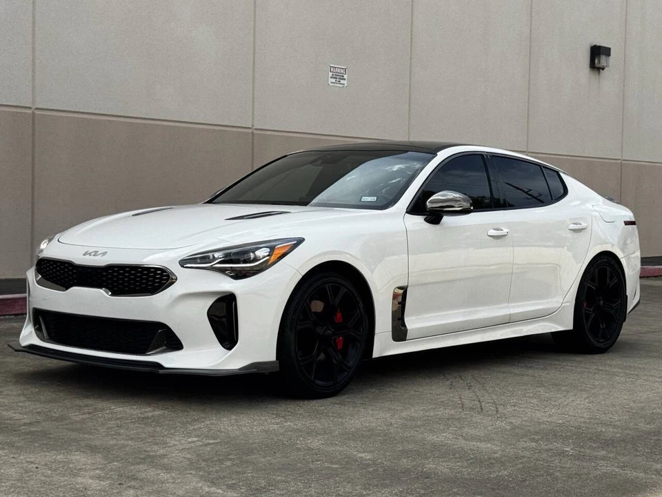 2020 Kia Stinger GT - Image 2 of 12