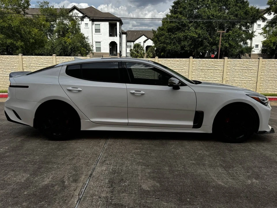 2020 Kia Stinger GT - Image 7 of 12