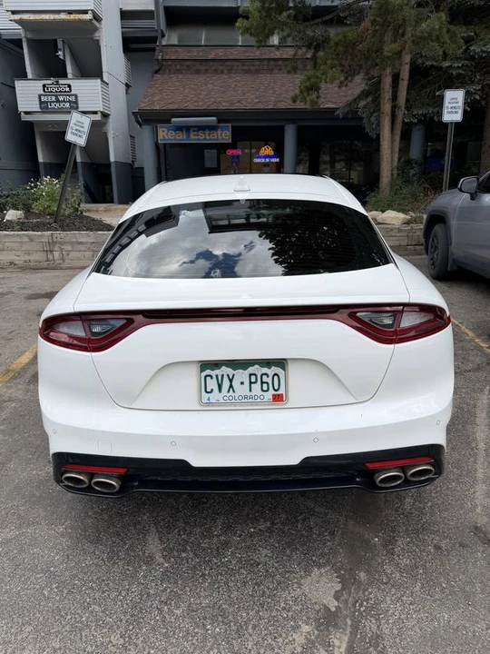 2020 Kia Stinger GT - Image 4 of 15