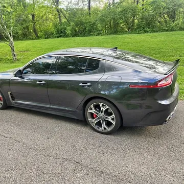 2020 Kia Stinger GT1