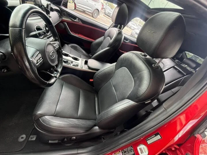 2020 Kia Stinger GT - Image 7 of 16