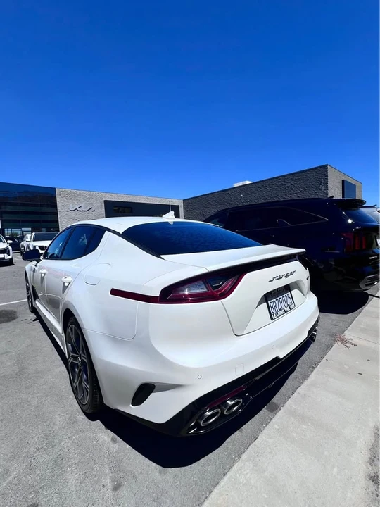 2020 Kia Stinger GT - Image 5 of 10