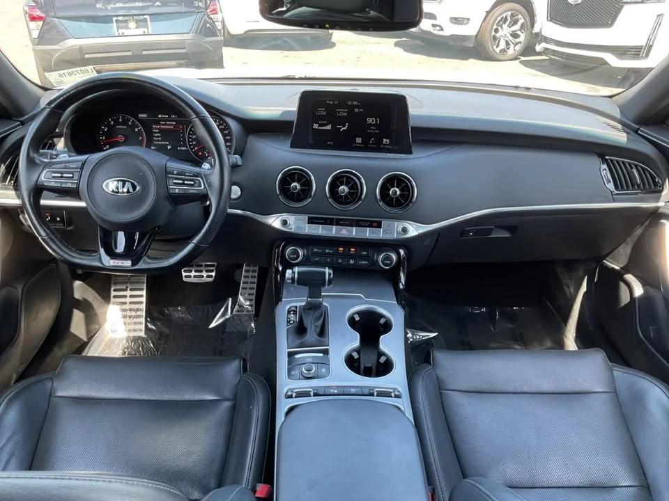 2020 Kia Stinger GT - Image 15 of 20
