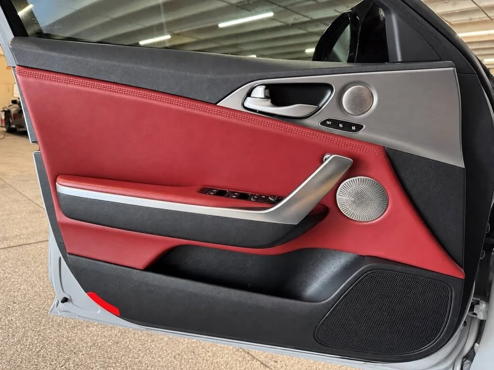 2020 Kia Stinger GT - Image 15 of 20