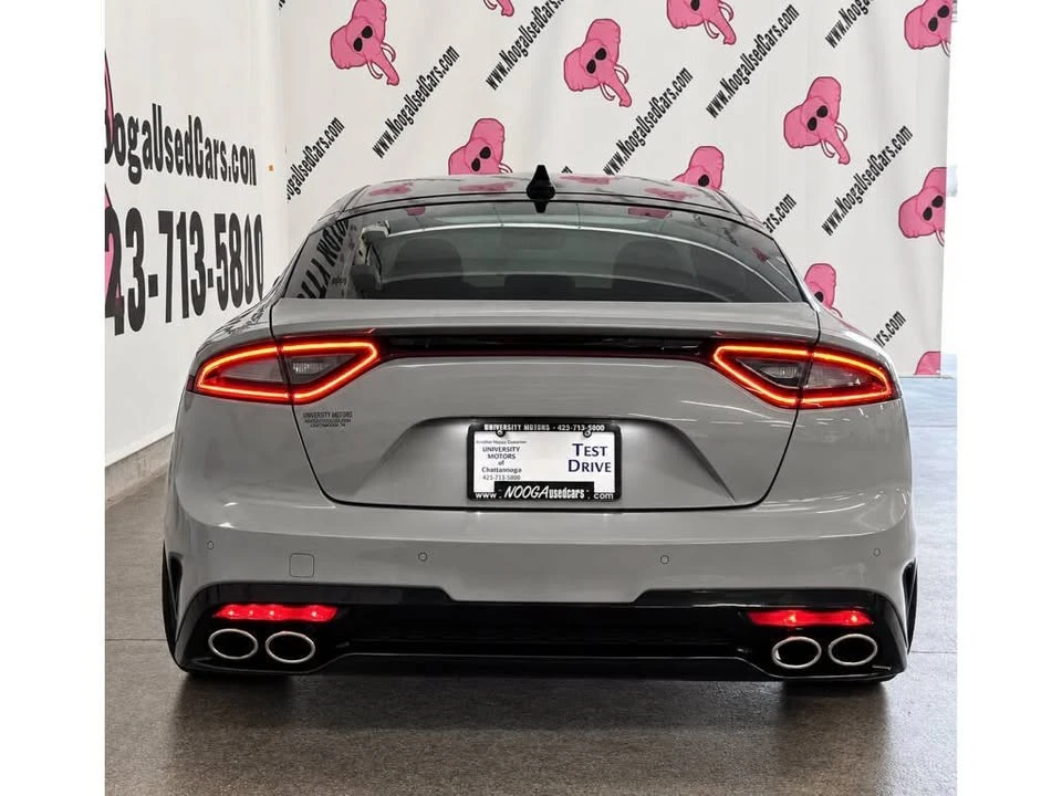 2020 Kia Stinger GT - Image 11 of 20