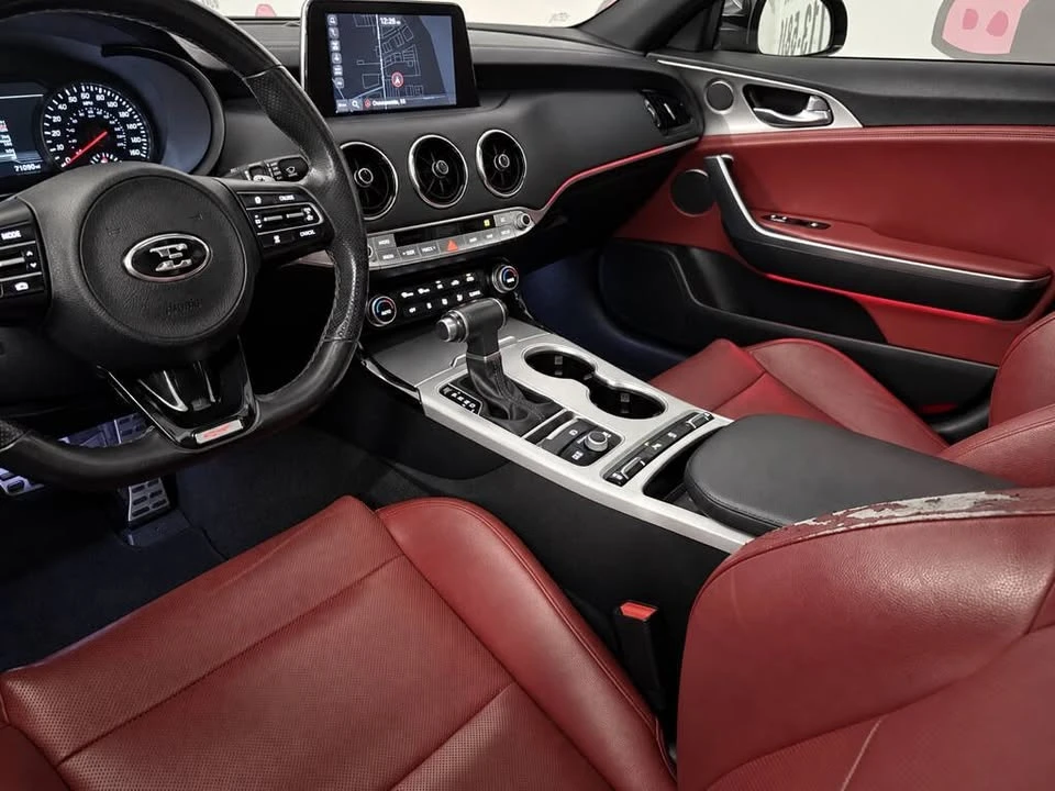 2020 Kia Stinger GT - Image 19 of 20