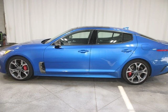 2020 Kia Stinger GT - Image 5 of 19