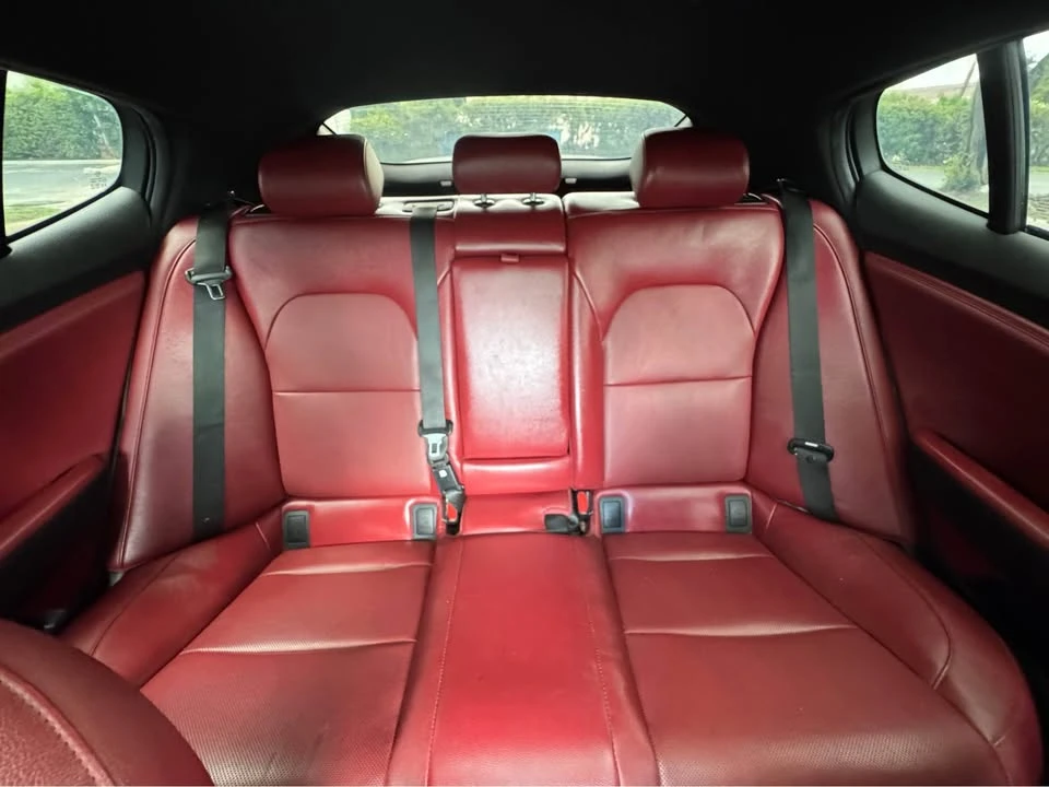 2020 Kia Stinger GT - Image 11 of 15