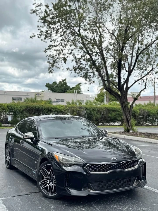 2020 Kia Stinger GT - Image 14 of 15
