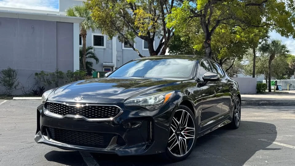 2020 Kia Stinger GT - Image 6 of 16