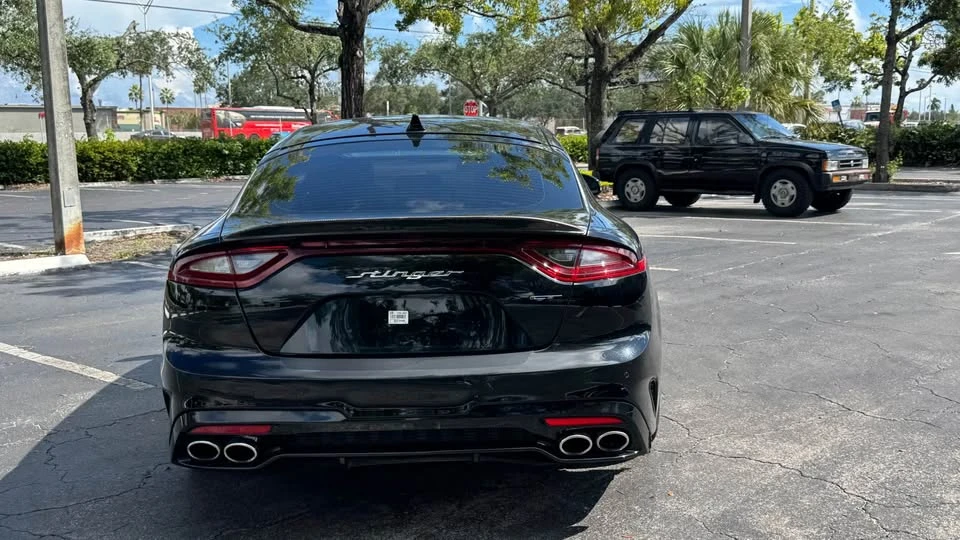 2020 Kia Stinger GT - Image 7 of 16