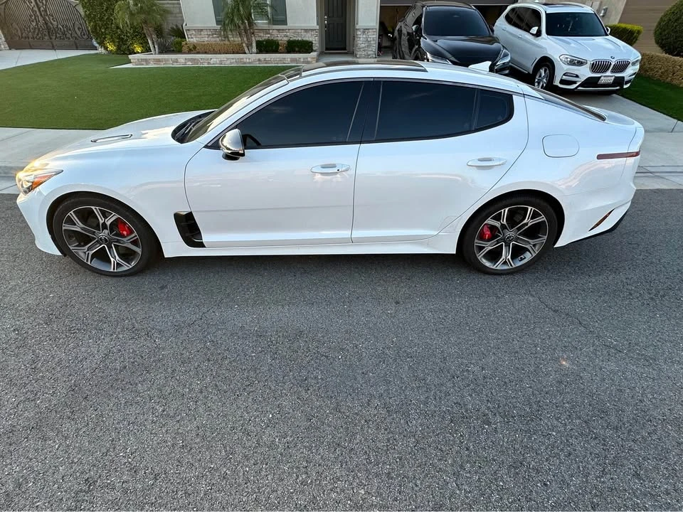 2020 Kia Stinger GT - Image 4 of 11