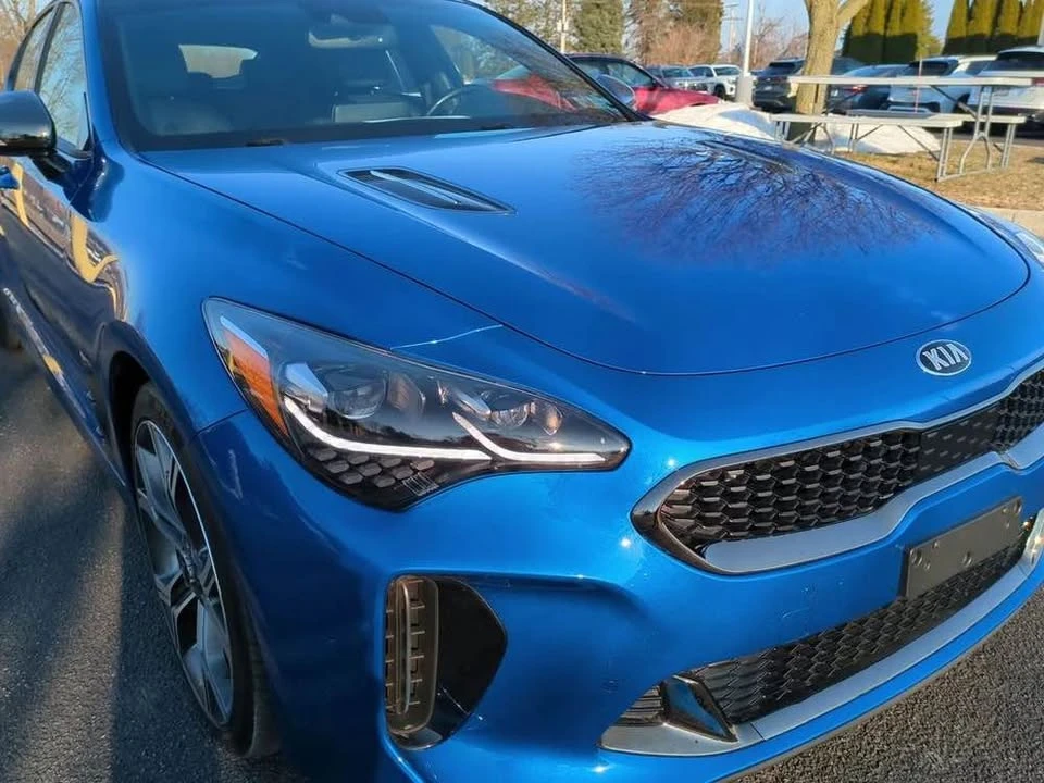 2020 Kia Stinger GT - Image 9 of 21