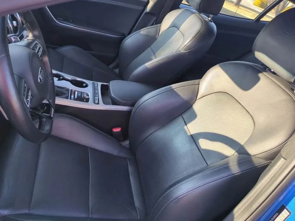 2020 Kia Stinger GT - Image 13 of 21