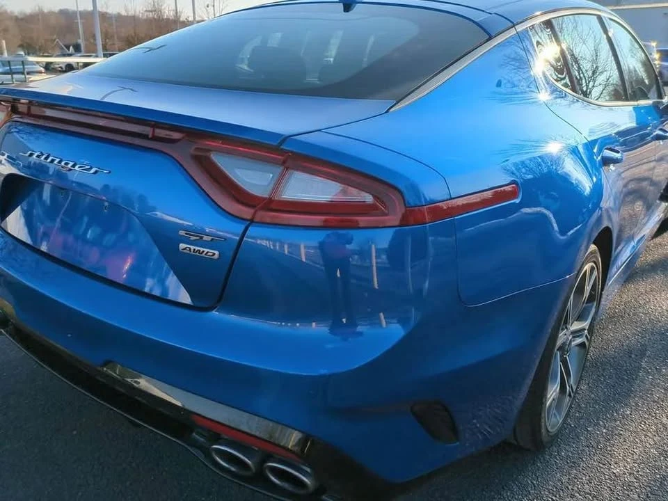 2020 Kia Stinger GT - Image 7 of 21
