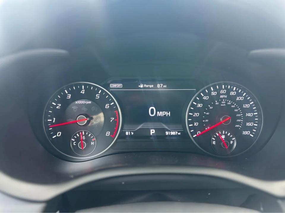 2020 Kia Stinger GT - Image 10 of 11