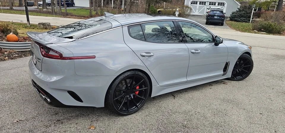 2020 Kia Stinger GT - Image 3 of 8