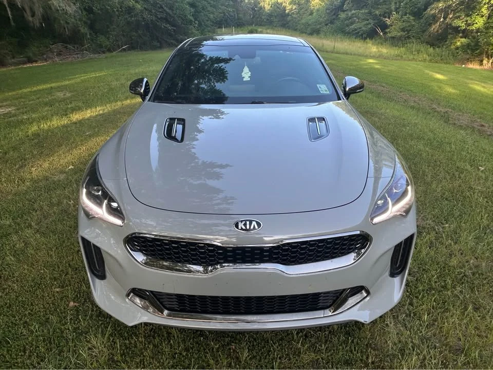 2020 Kia Stinger GT - Image 2 of 20