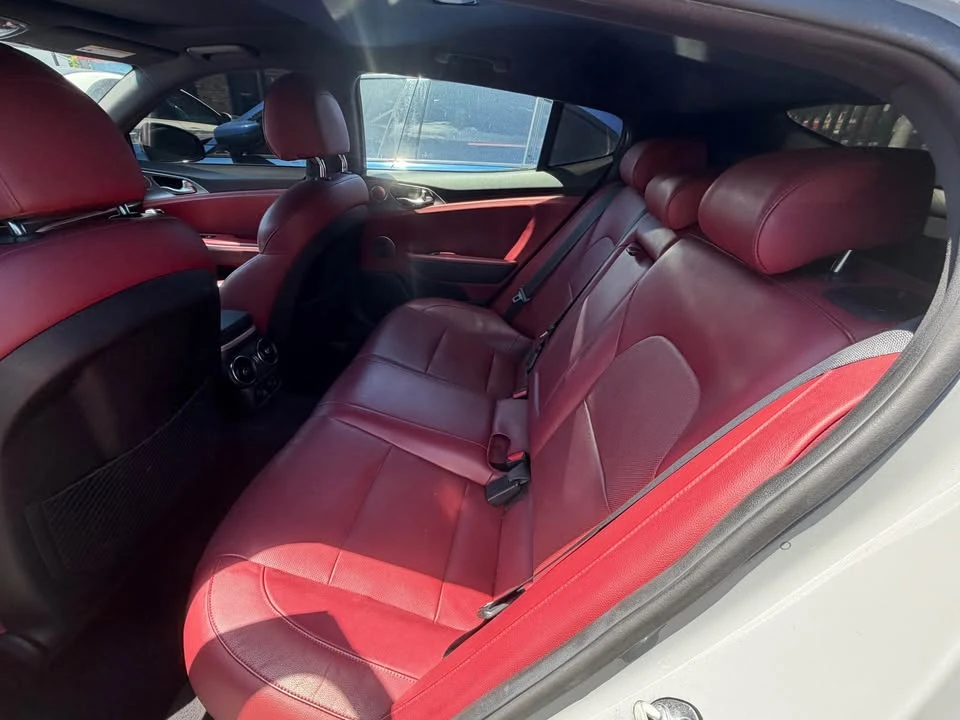 2020 Kia Stinger GT - Image 7 of 13