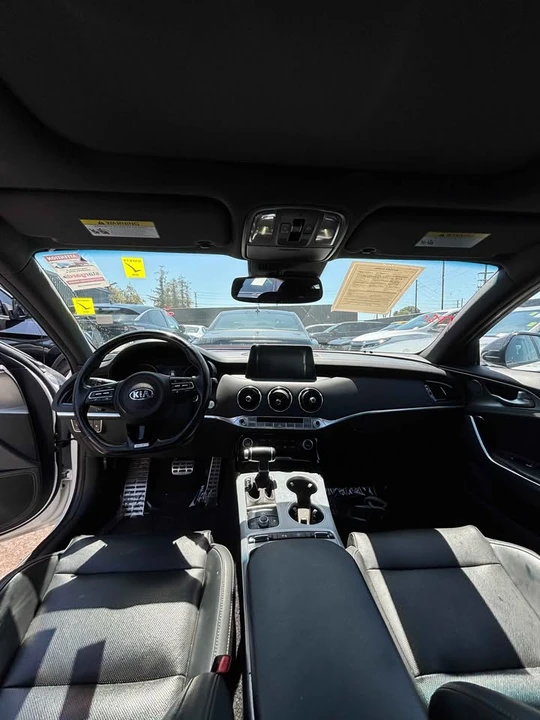 2020 Kia Stinger GT - Image 4 of 5