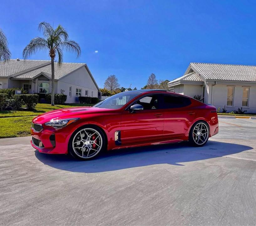 2020 Kia Stinger GT - Image 4 of 12