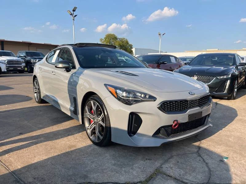 2020 Kia Stinger GT - Image 2 of 9