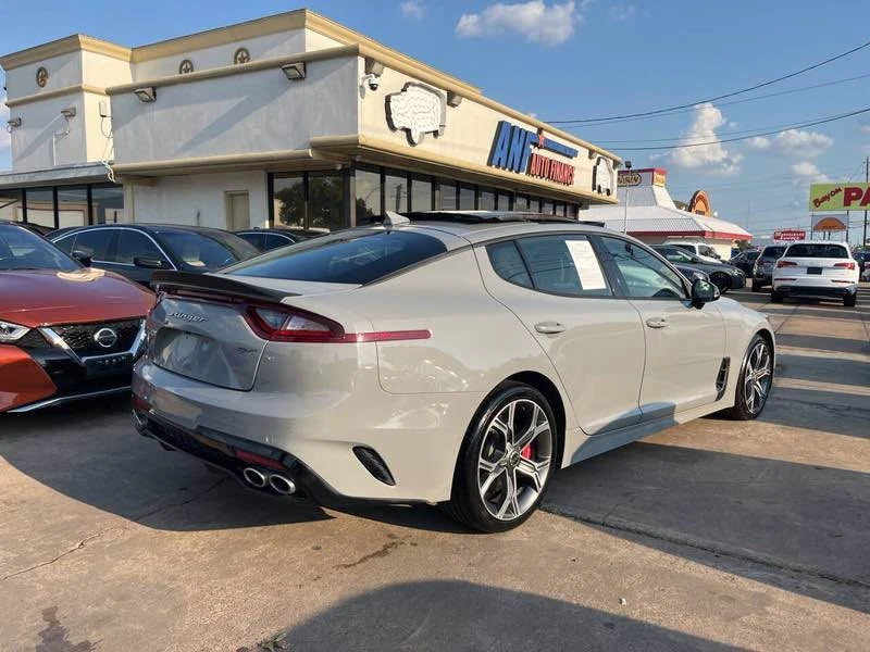 2020 Kia Stinger GT - Image 3 of 9