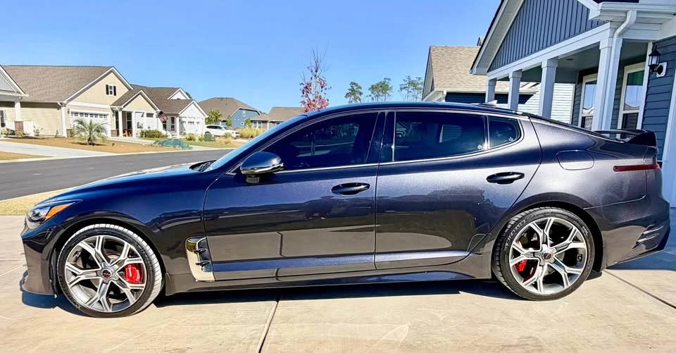 2020 Kia Stinger GT - Image 7 of 10