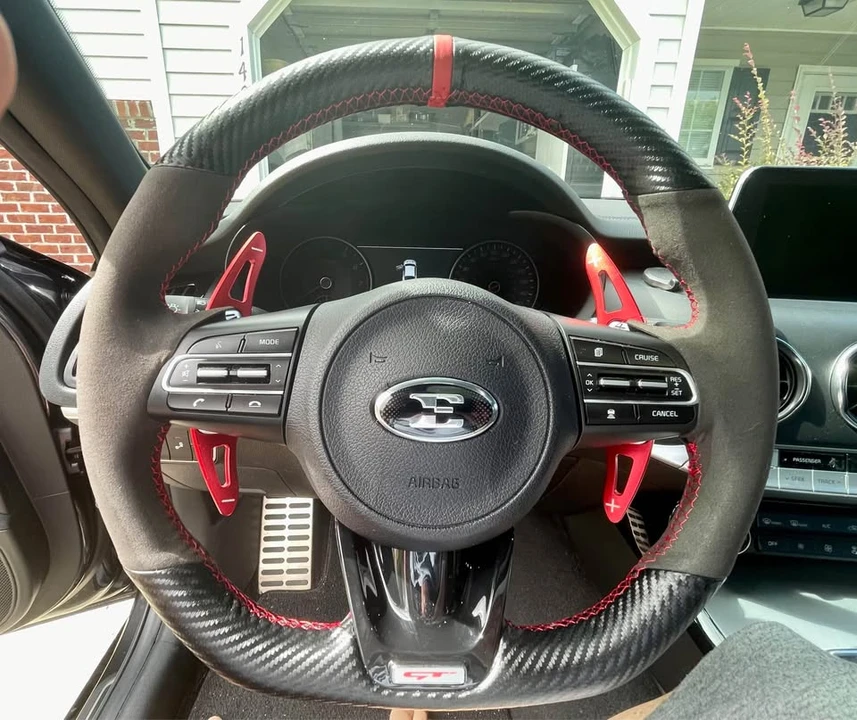 2020 Kia Stinger GT - Image 2 of 10