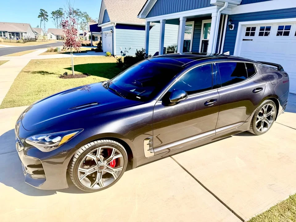 2020 Kia Stinger GT - Image 9 of 10