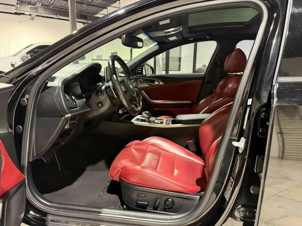 2020 Kia Stinger GT - Image 10 of 10