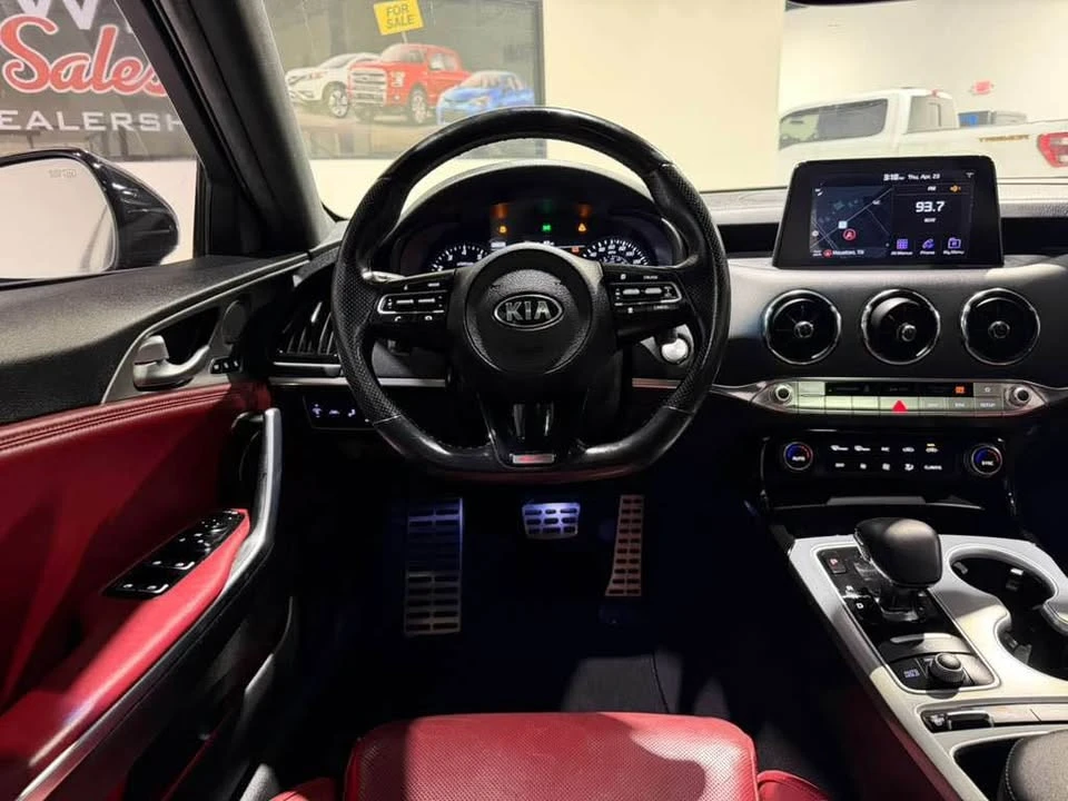 2020 Kia Stinger GT - Image 5 of 10