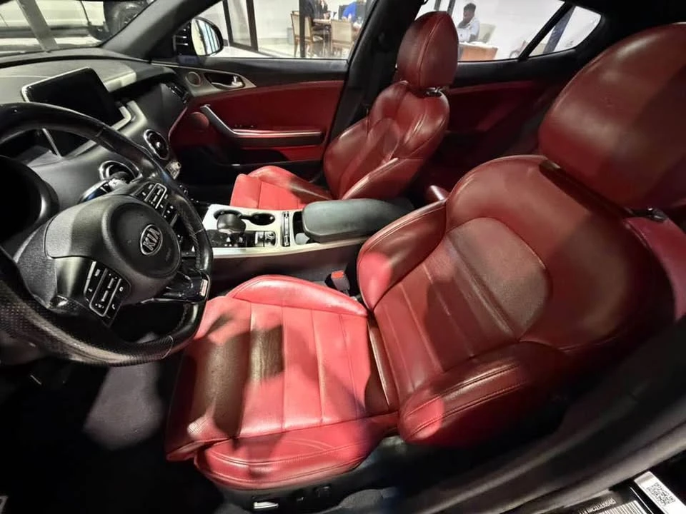 2020 Kia Stinger GT - Image 4 of 10