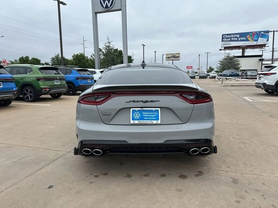 2020 Kia Stinger GT - Image 14 of 20