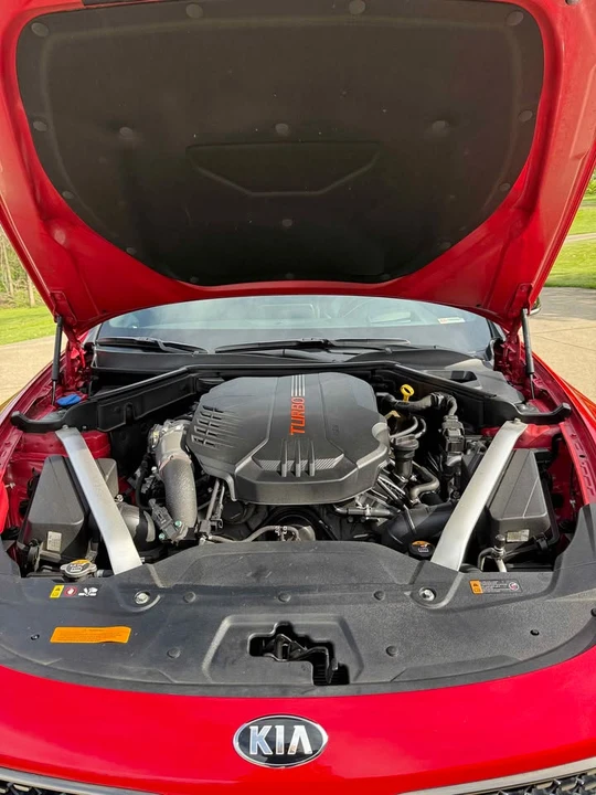 2020 Kia Stinger GT - Image 4 of 10