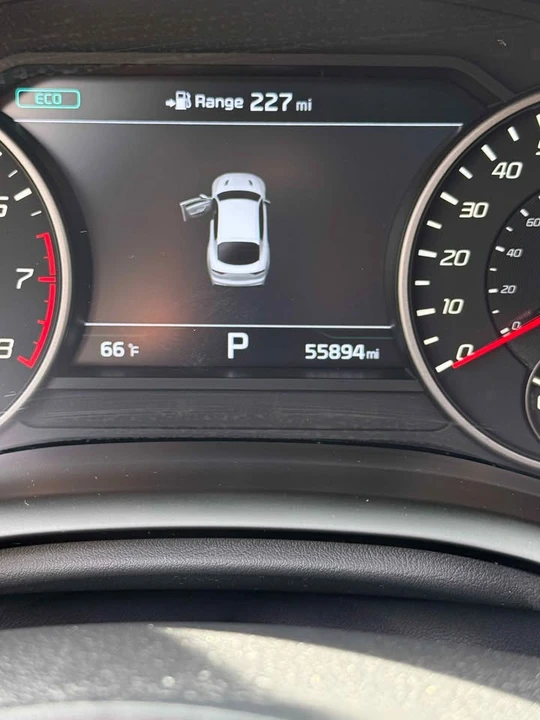 2020 Kia Stinger GT - Image 3 of 10