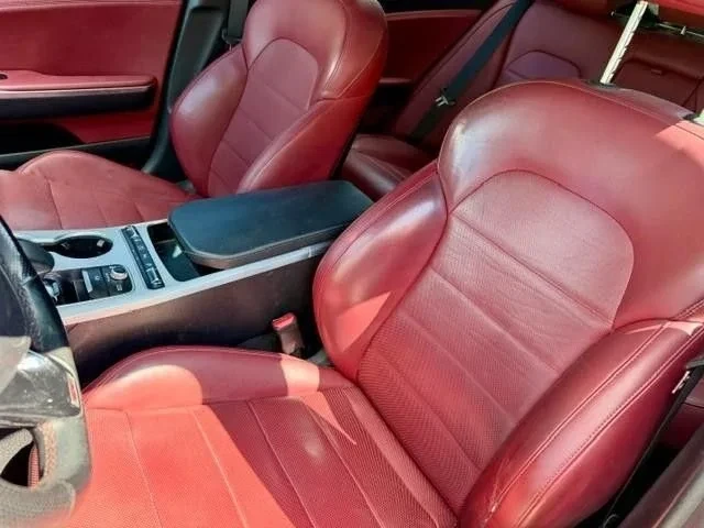 2020 Kia Stinger GT - Image 7 of 9