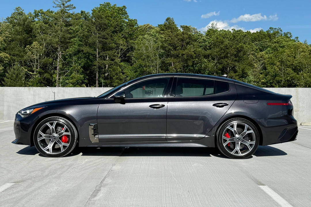 2020 Kia Stinger GT - Image 3 of 31