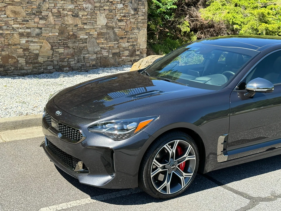 2020 Kia Stinger GT - Image 30 of 31