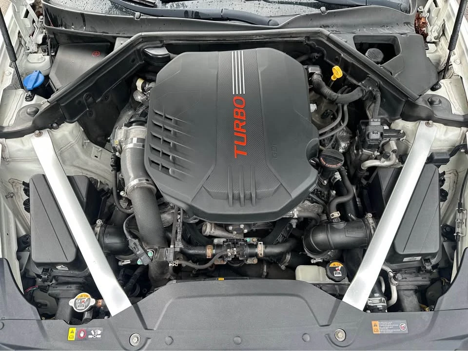 2020 Kia Stinger GT - Image 7 of 11