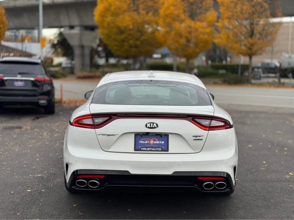 2020 Kia Stinger GT - Image 5 of 20