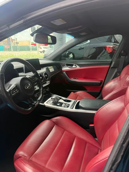 2020 Kia Stinger - Image 5 of 6