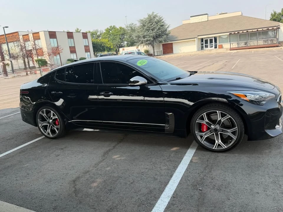 2020 Kia Stinger GT - Image 2 of 19