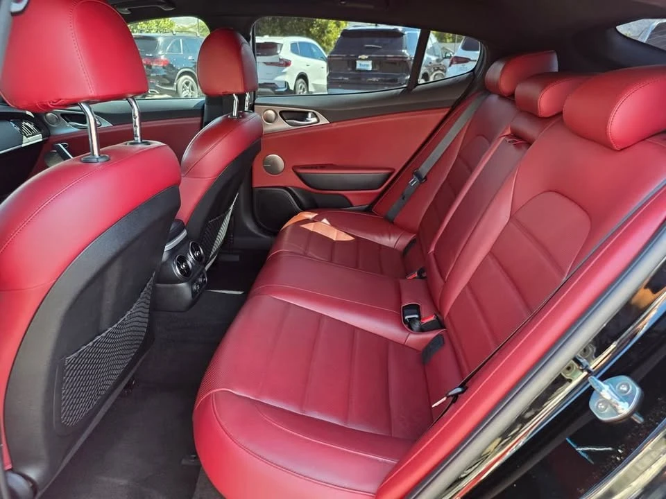 2020 Kia Stinger GT - Image 15 of 20